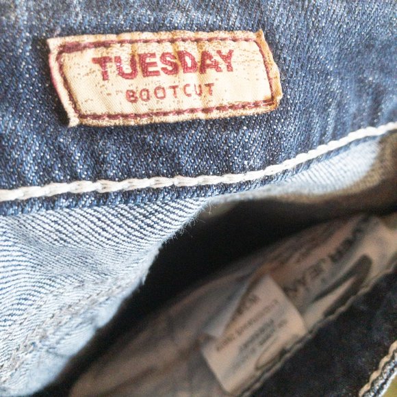 Classic blue Silver "Tuesday" Jeans - Picture 6 of 7